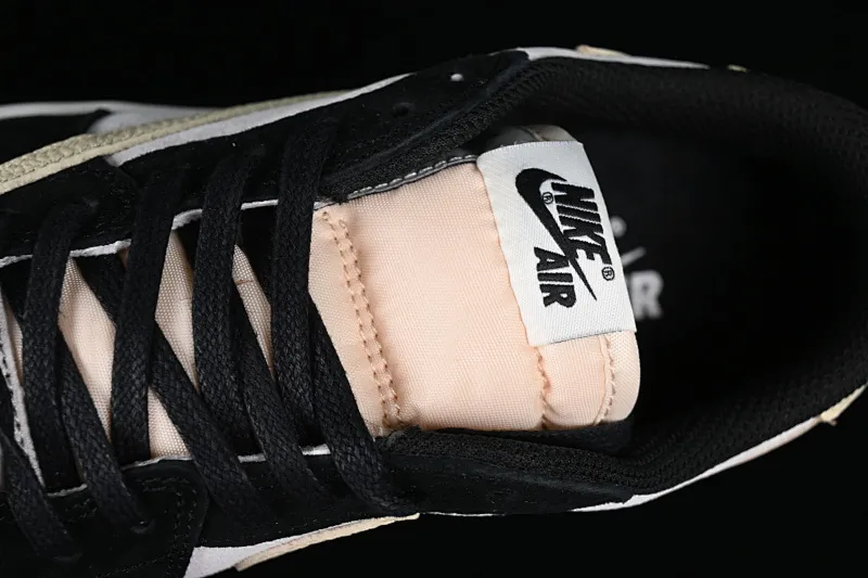 All Categories Air Jordan Jordan Series Basketball Shoes Air Jordan 1 Low Travis Scott x Air Jordan 1 Low OG AJ1 Joe 1 Reversed Overhook Joint Style Casual Sports Basketball Shoes DM7866-678